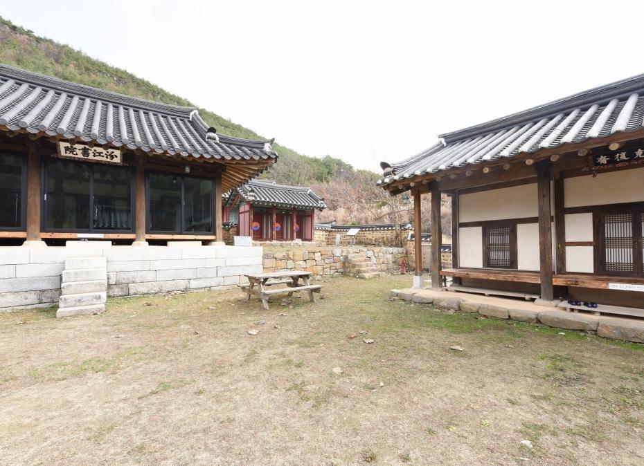 Nongamjongtaek Hotel Andong Exterior photo